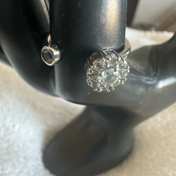 Elegant Silver Aquamarine Spinner Ring with Clear Gemstone